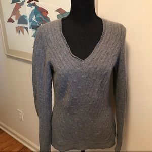 Saks Fifth Ave 100% Cashmere Pullover Cable Knit Sweater V-Neck size S